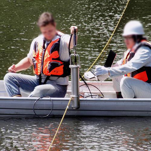 AT6104DM侵沒式水下能譜儀-1